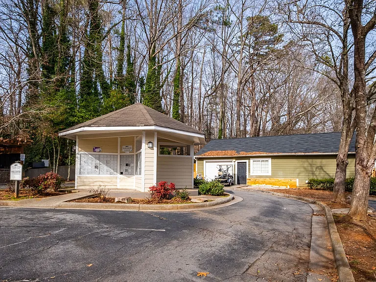 The Lake House at Martins Landing — Photo 72