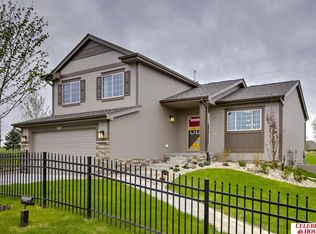 1812 Tammy St, Bellevue, NE 68123