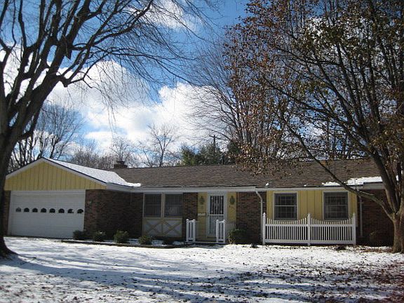 3rd image of 651 Brightwood Dr