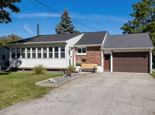 836 11th St W, Owen Sound, ON N4K3T3