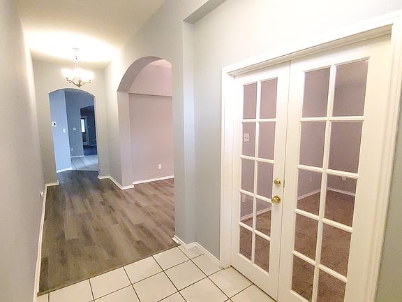 3rd image of 2636 Cumberland Trl