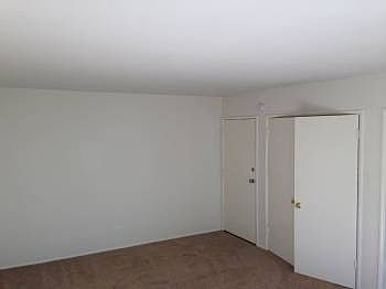 2nd image of 3815 Lockland Dr APT 1