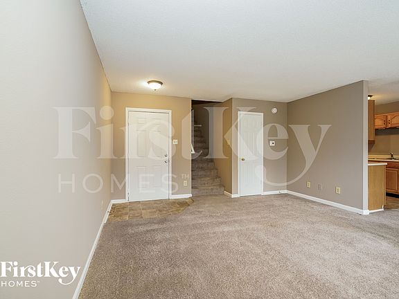 5th image of 2925 Redland Ln