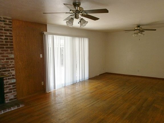 3rd image of 6519 Matterhorn Dr