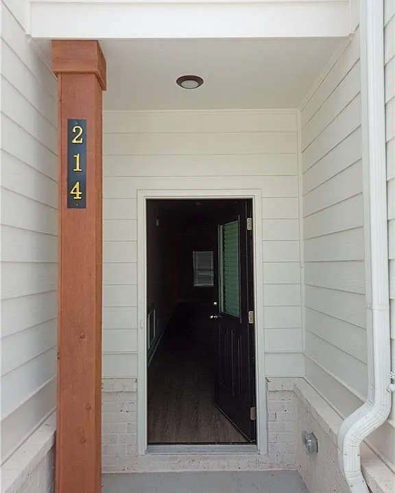 214 Rockfern Ter #34