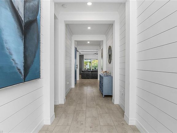 3rd image of 14333 Blue Bay CIR