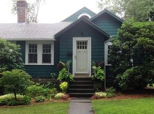 4 Knowles Rd, Worcester, MA 01602