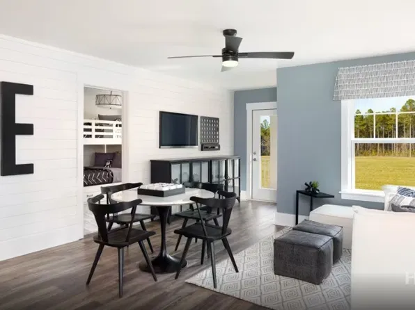 151 Chatham Lane, Richmond Hill, GA 31324