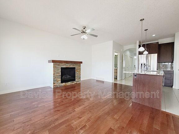 4th image of 13015 164th Ave NW