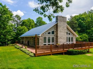 29 Morgan Branch Rd, Leicester, NC 28748