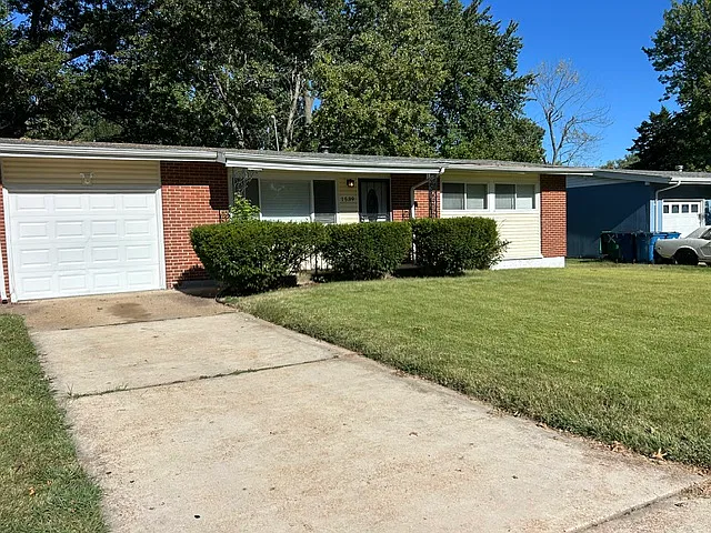 1539 Champlin Dr