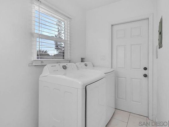3rd image of 4766 College Ave