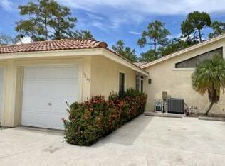 14125 Lily Ct, Wellington, FL 33414