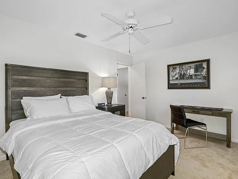 487 Island Way — Photo 31
