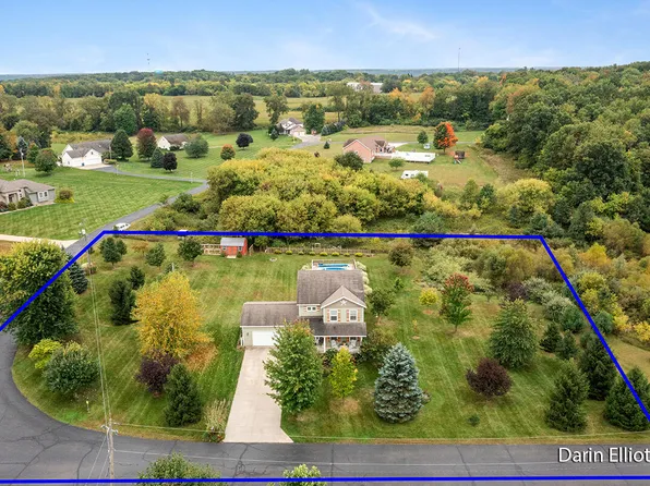 190 Owen Rd, Ionia, MI 48846