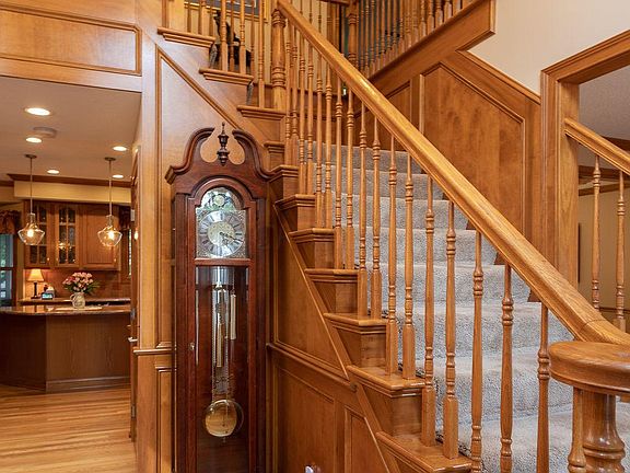 5th image of 5636 Turnberry Dr