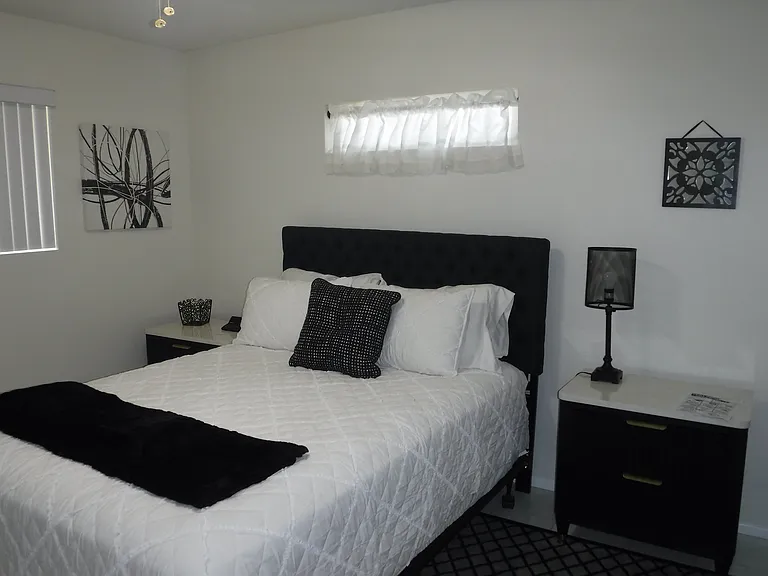 Secondary Bedroom has Queen Bed