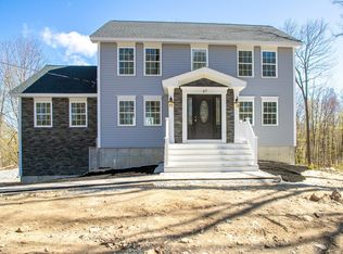 67 Willard Rd, Ashburnham, MA 01430