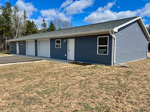 1420 Gene St Photo 1