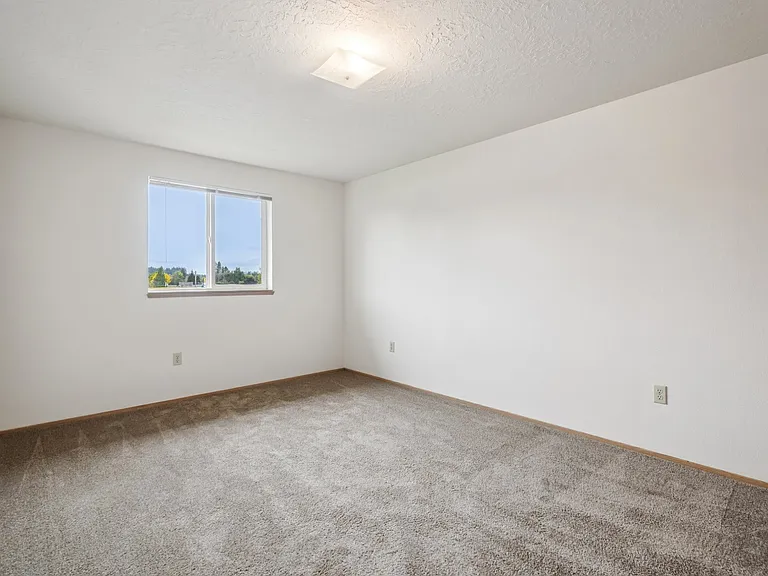 Fircrest Apartments — Photo 27
