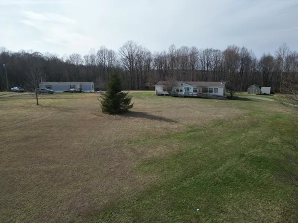 307 Johnson Rd, Nettie, WV 26681