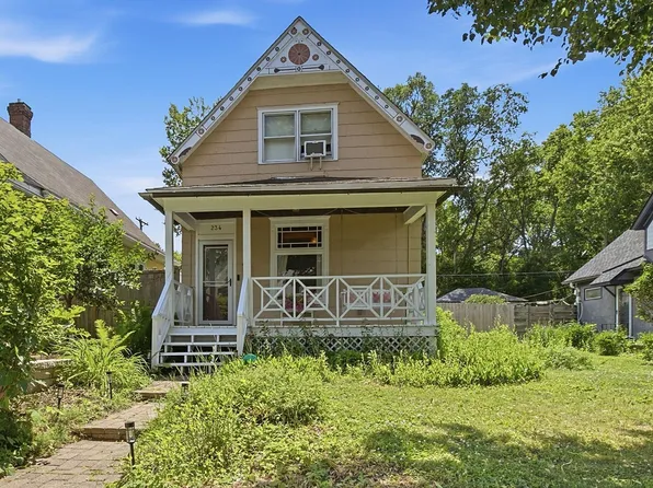 234 Sidney St E, Saint Paul, MN 55107