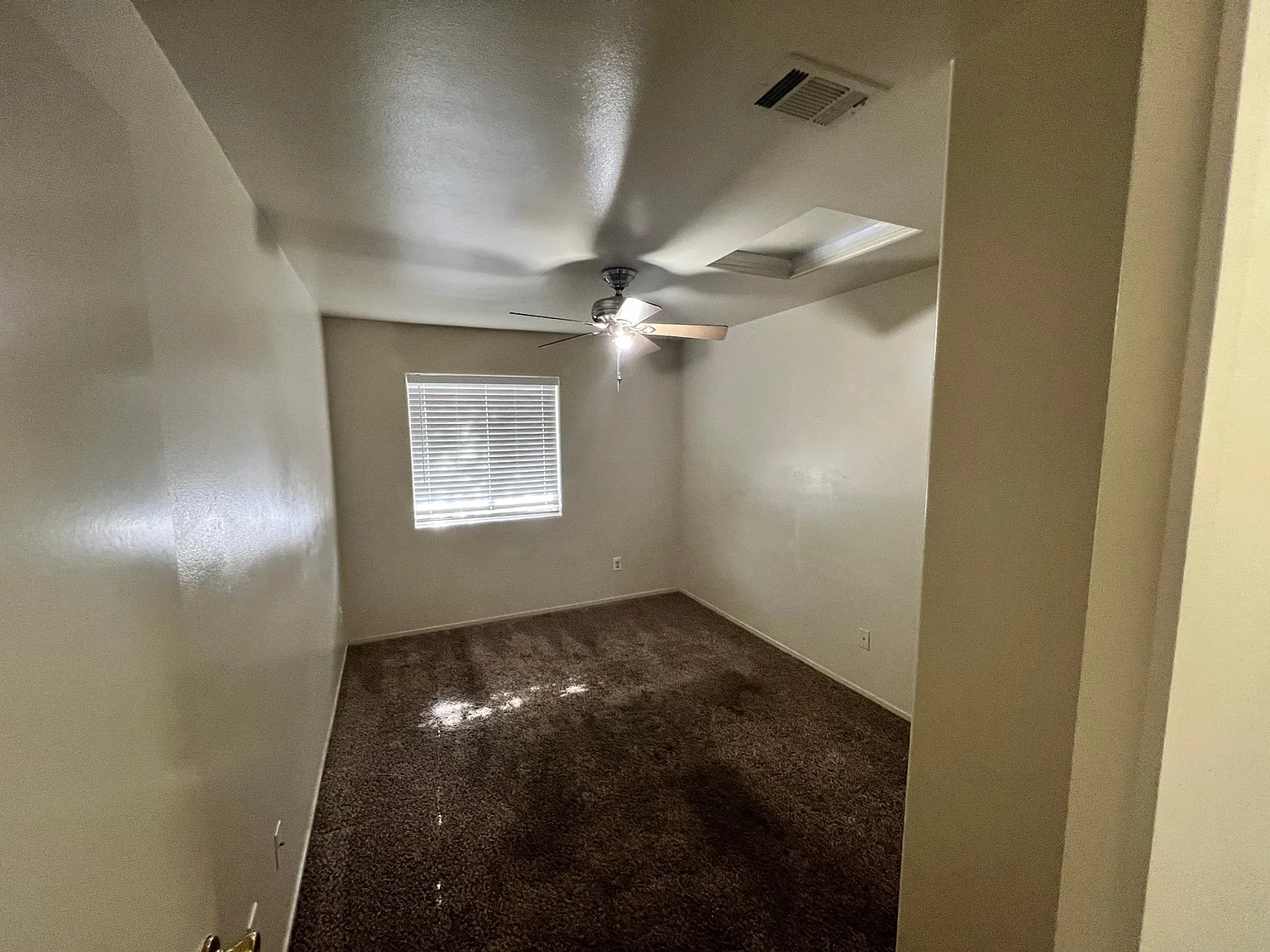 2031 Wheelan Ct — Photo 3