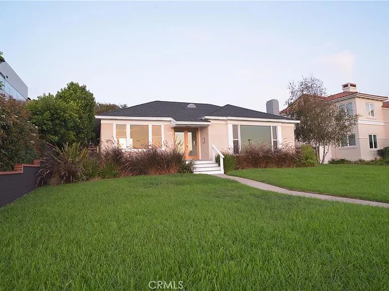7930 Campion Dr — Photo 1