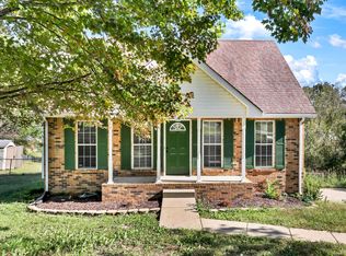 570 Barney Ln, Clarksville, TN 37042