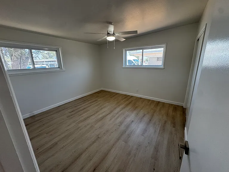 5102 Beals Dr — Photo 16