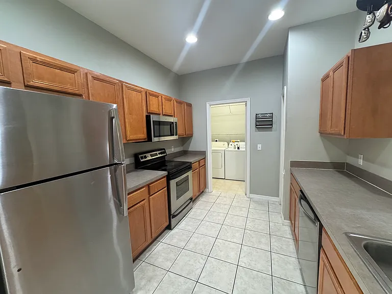 9051 Iron Oak Ave — Photo 18