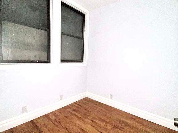 4th image of 1578 3rd Ave APT 3