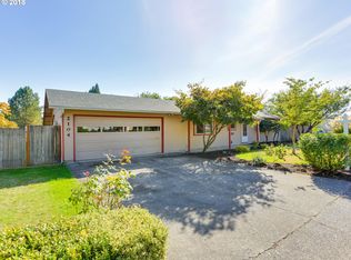 2104 Haworth Ave, Newberg, OR 97132