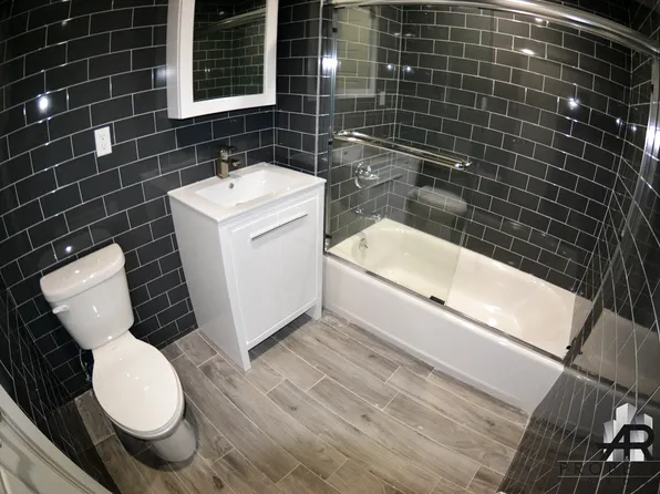 177-16 87th Drive image 5 of 7