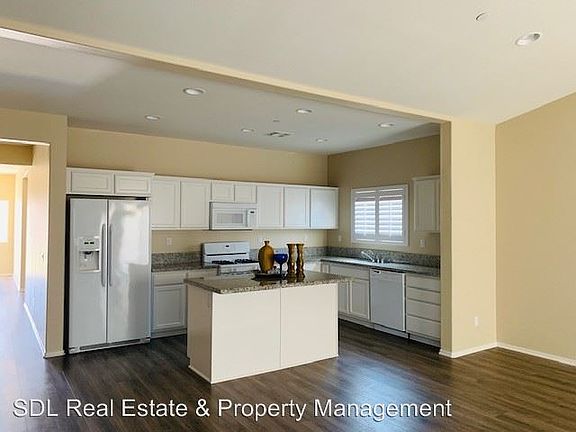 5th image of 34835 Oakwood Ln