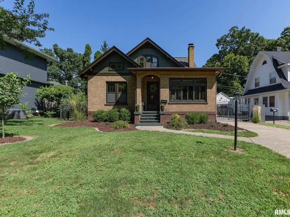 2939 16th Ave, Moline, IL 61265