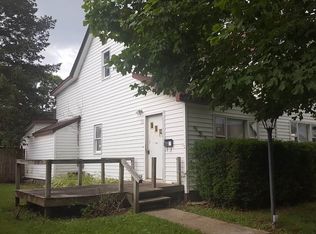 521 W 3rd St, Peru, IN 46970