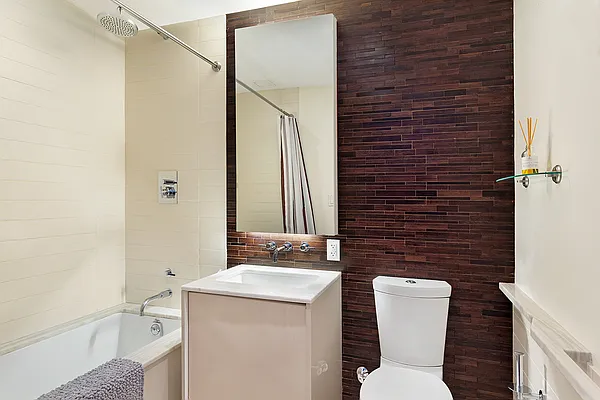 Rented by Compass | media 20