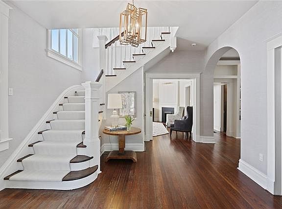 5th image of 1204 N Lopez St