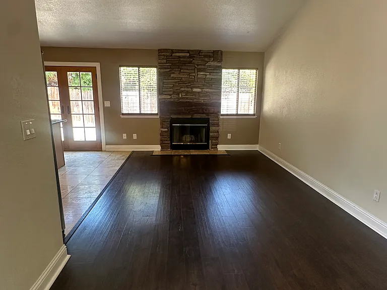 1788 Fawn Glen Cir — Photo 7