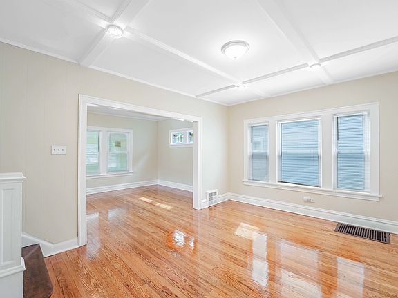 4th image of 1116 S 2nd Ave