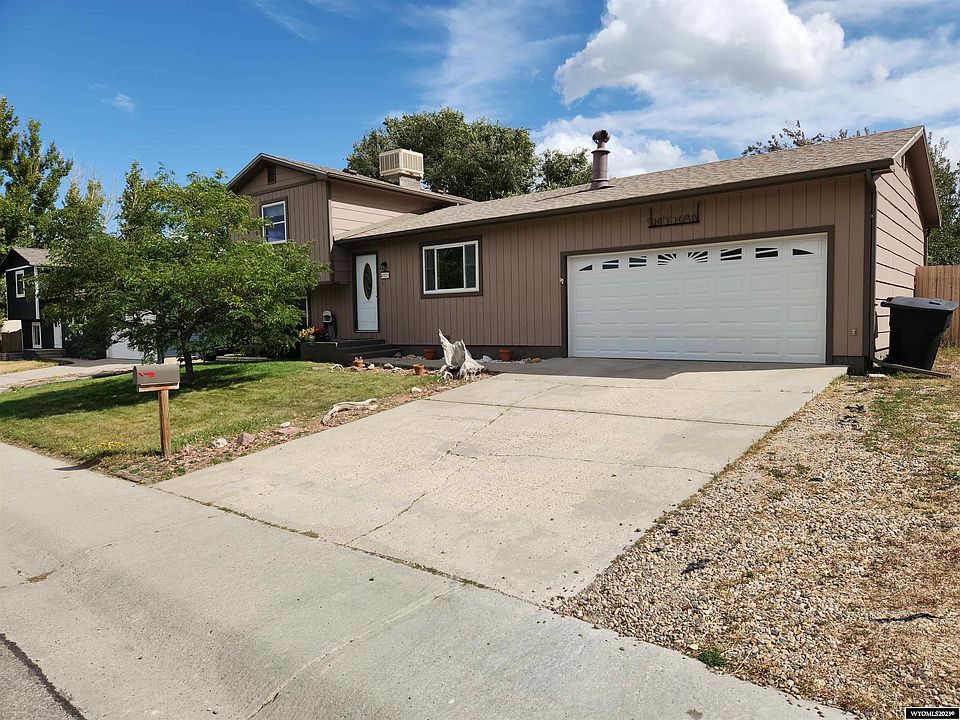 4921 S David St, Casper, WY 82601 | MLS #20234852 | Zillow