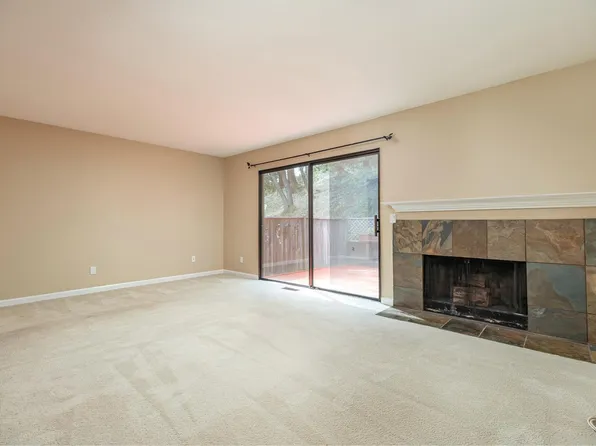 208 Escallonia Dr, Novato, CA 94945