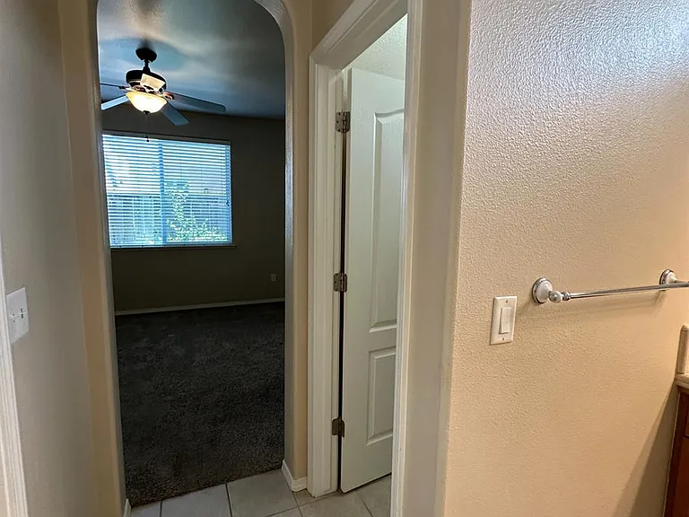 5541 N Plum Ln — Photo 19