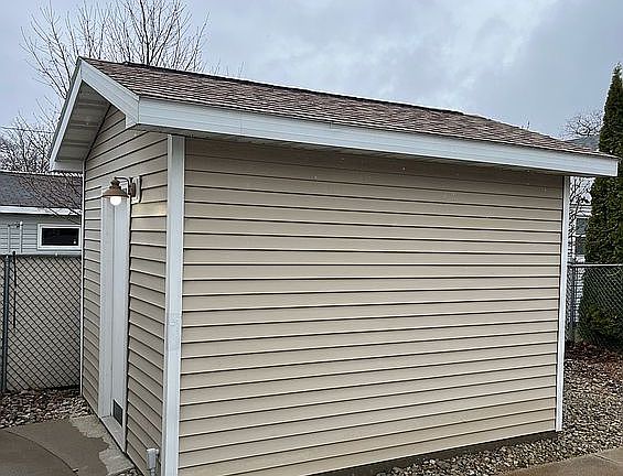 Shed