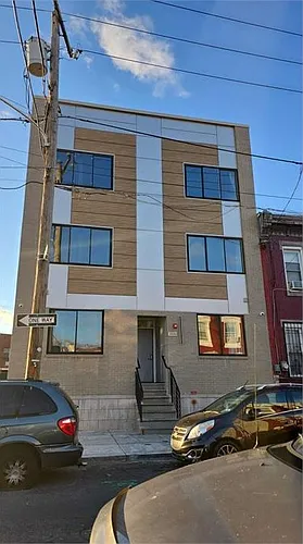 2526 N 9th St Photo 1