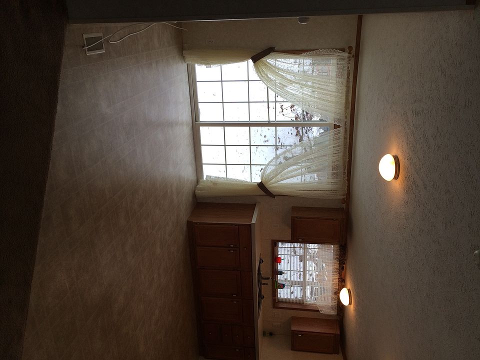 1st image of 97 Martindale Ct
