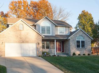 3520 Dawn Dr, Fairfield, OH 45011