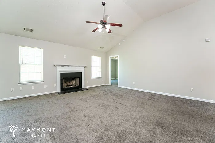375 Stone Ridge Way — Photo 4