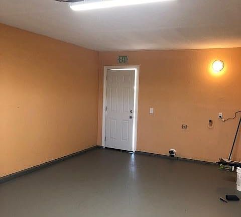 5th image of 348 Tangerine Ave